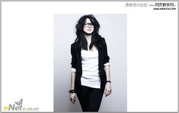 Photoshop打造柔美的红光潮流人物海报网页教学网