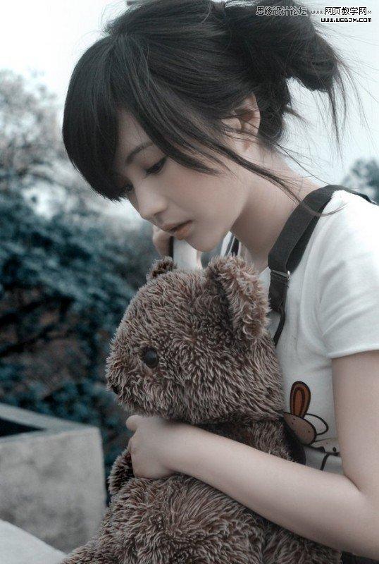 Photoshop简单调出偏暗外景美女照片