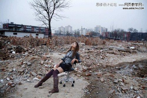 Photoshop调出做在废墟中的女孩战火颓废色彩