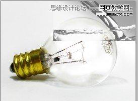 Photoshop创意合成灯泡中的金鱼