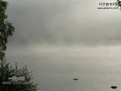 Photoshop合成迷雾江面泛舟的奇幻场景