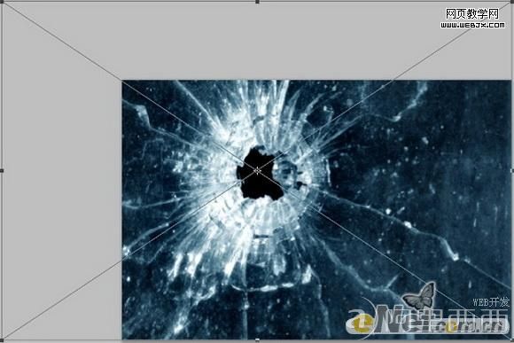 Photoshop打造子弹击碎玻璃电影海报