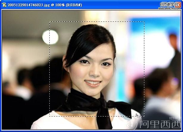 Photoshop简单快速制作拍照边框效果_爱易学习网