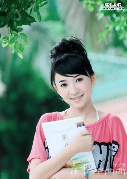 PS图片合成教程:清新靓丽数码写真美女照片_aiyiweb