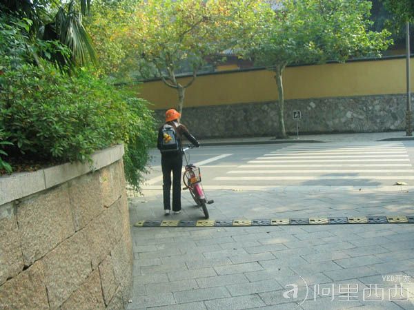 aiyiweb图文教程，aiyiweb.com